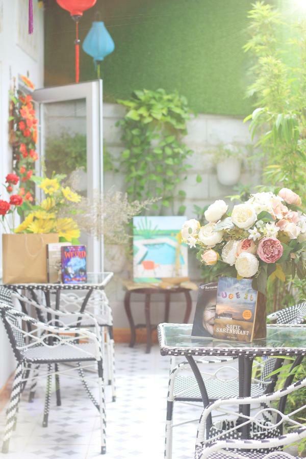 Dream Flower Homestay Хойан Экстерьер фото